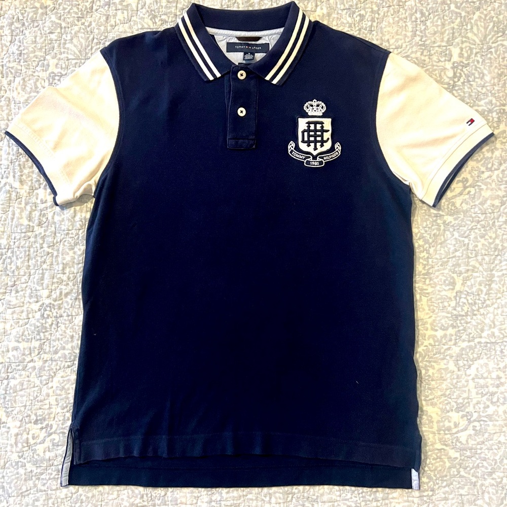 Navy Blue and white collar Shirt, 10/10 condition